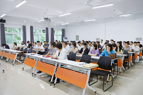 深刻領(lǐng)悟新時(shí)代偉大變革 提升科技創(chuàng)新能力 服務(wù)區(qū)域經(jīng)濟(jì)發(fā)展——王曉校長講授專題黨課